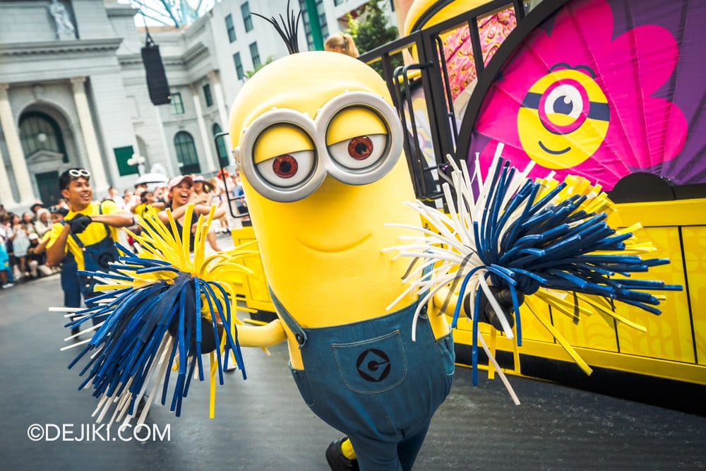Universal Studios Singapore 2025 Summer Park Update Minions Summer Street Party Minion Cheerleader