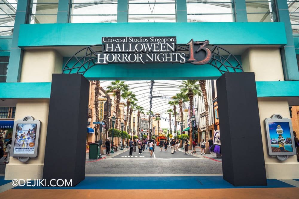 USS Halloween Horror Nights 13 Before Dark by Dejiki Hollywood HHN13 entrance arch construction in progress