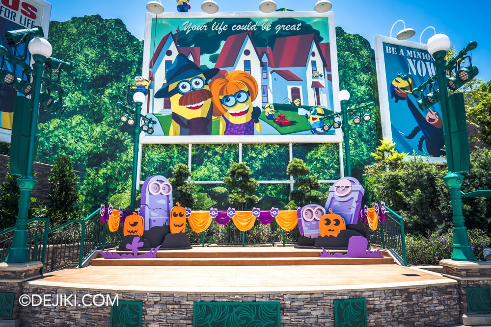 USS Halloween Horror Nights 13 Before Dark by Dejiki Trick or Thrills 2025 Day Halloween Event BELLOWEEN stage