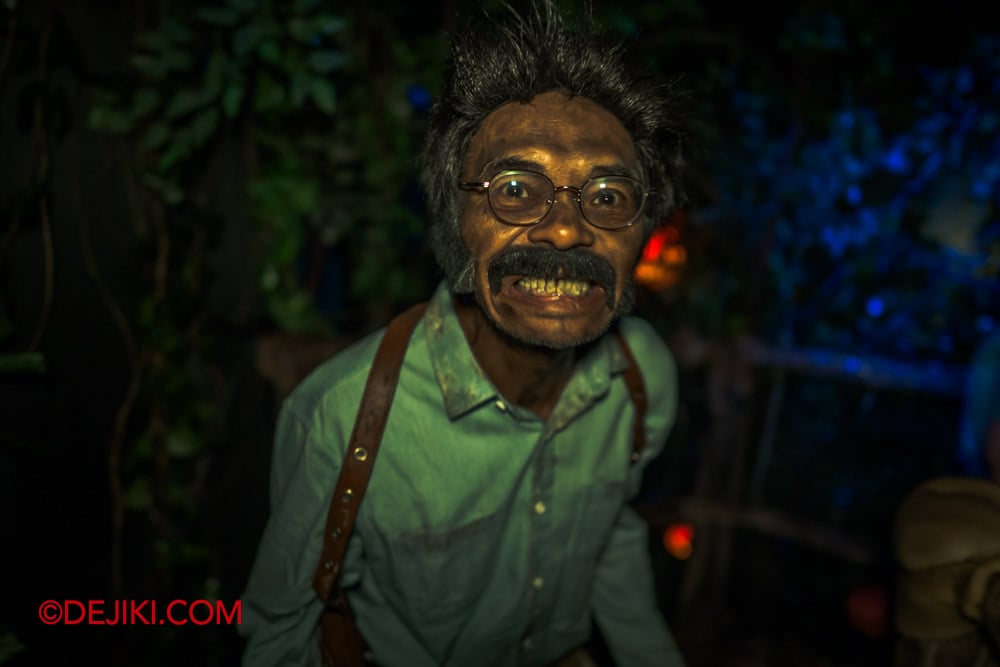 Universal Studio Singapore Halloween Horror Nights 13 Preview Death Whisperer haunted house treetops scene Luechai