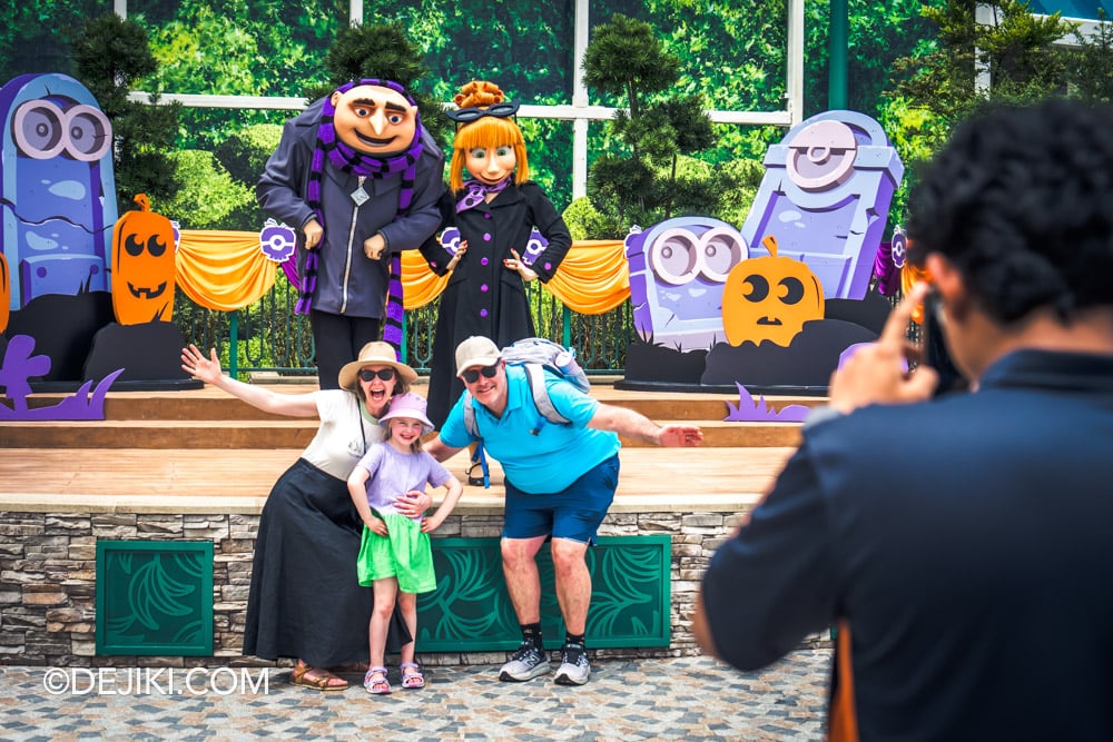 Universal Studios Singapore Day Halloween event 2025 Trick or Thrills Meet and Greet Gru and Lucy Halloween edition