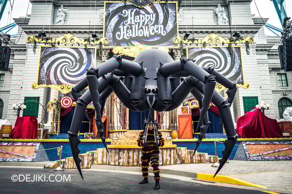 Universal Studios Singapore Day Halloween event 2025 Trick or Thrills Meet and Greet Nightmare Spider