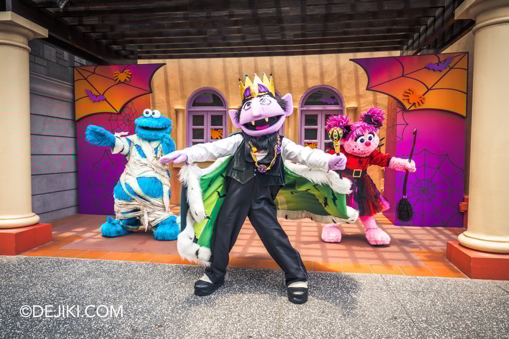 Universal Studios Singapore Day Halloween event 2025 Trick or Thrills Meet and Greet The Count Cookie Monster and Abby Cadabby