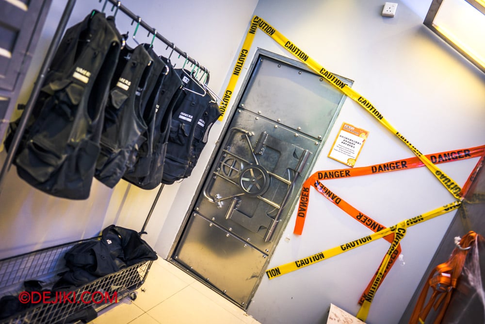 INMERS Escape Room Singapore INMERS Door to Escape Rooms