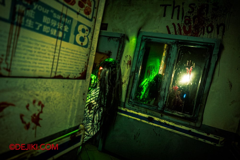 USS Halloween Horror Nights 13 Review by Dejiki The Unruly Immortals haunted house 4 Hospital Corridor