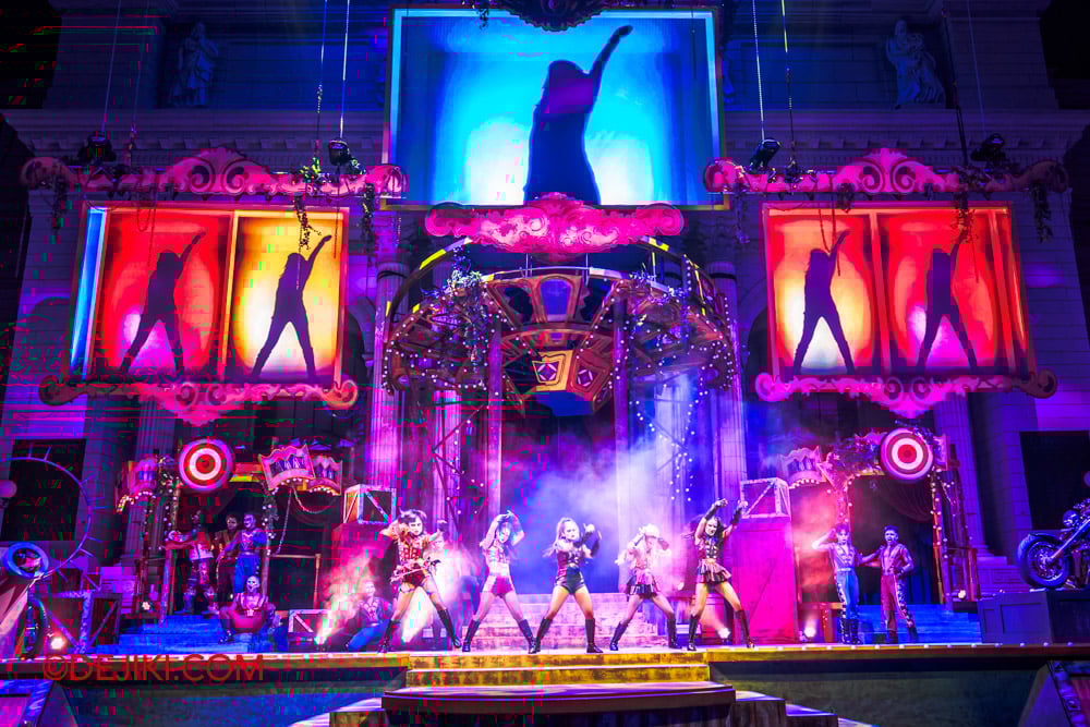 USS Halloween Horror Nights 13 Scare Zone Feature by Dejiki - The FEARground Dare or Die Live Milkshake Dance USS Halloween Horror Nights 13 Scare Zone Feature by Dejiki The FEARground Dare or Die Live Milkshake Dance