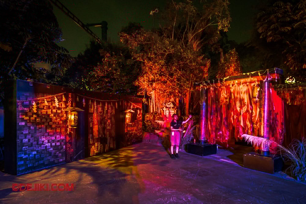 USS Halloween Horror Nights 13 Scare Zone Feature by Dejiki The Realm of Yokai 1 Torii Gates and Lanterns