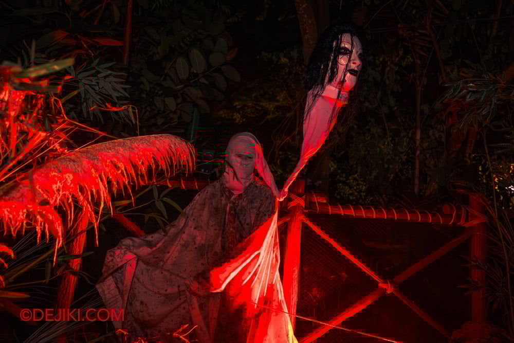 USS Halloween Horror Nights 13 Scare Zone Feature by Dejiki The Realm of Yokai 13 Rokurokubi