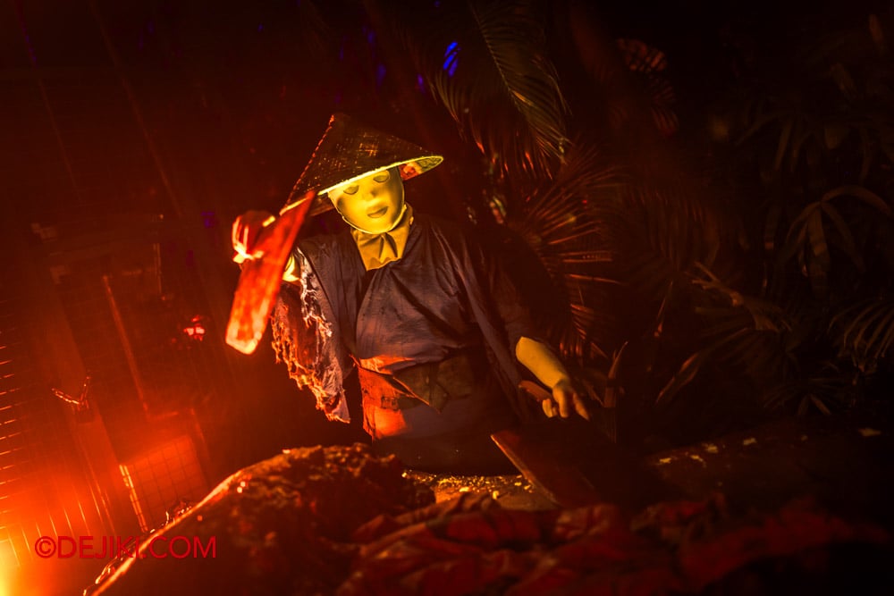 USS Halloween Horror Nights 13 Scare Zone Feature by Dejiki The Realm of Yokai 16 The Butcher