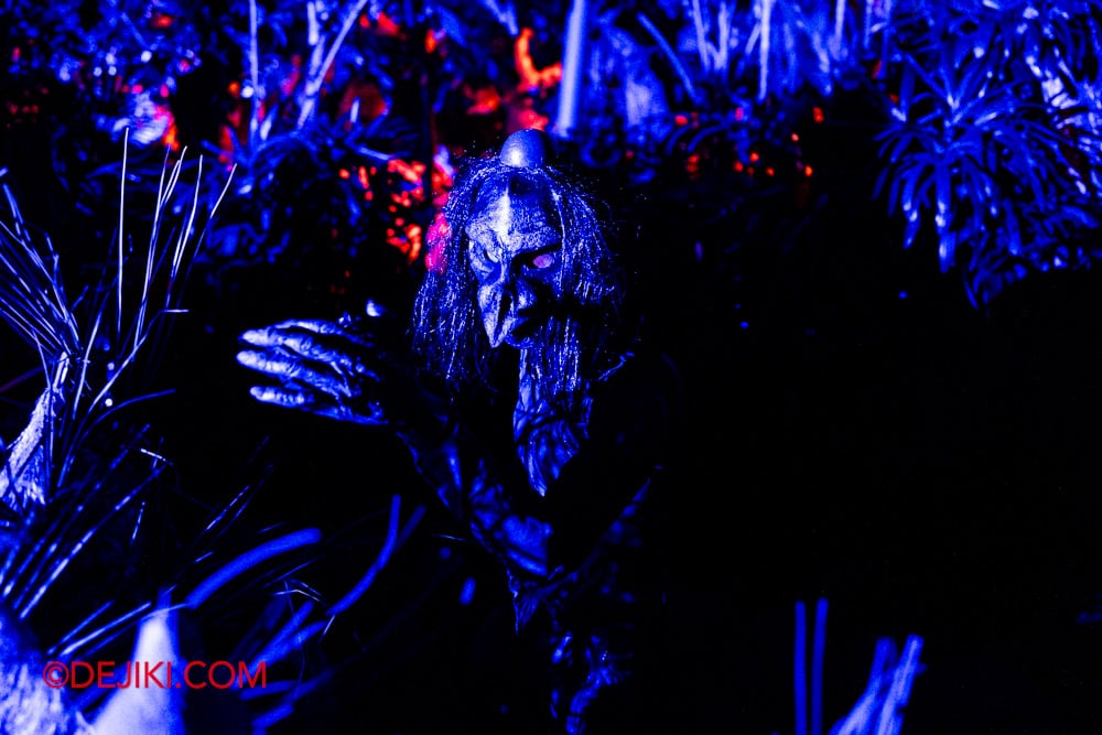 USS Halloween Horror Nights 13 Scare Zone Feature by Dejiki The Realm of Yokai 5 Kappa at the Bridge