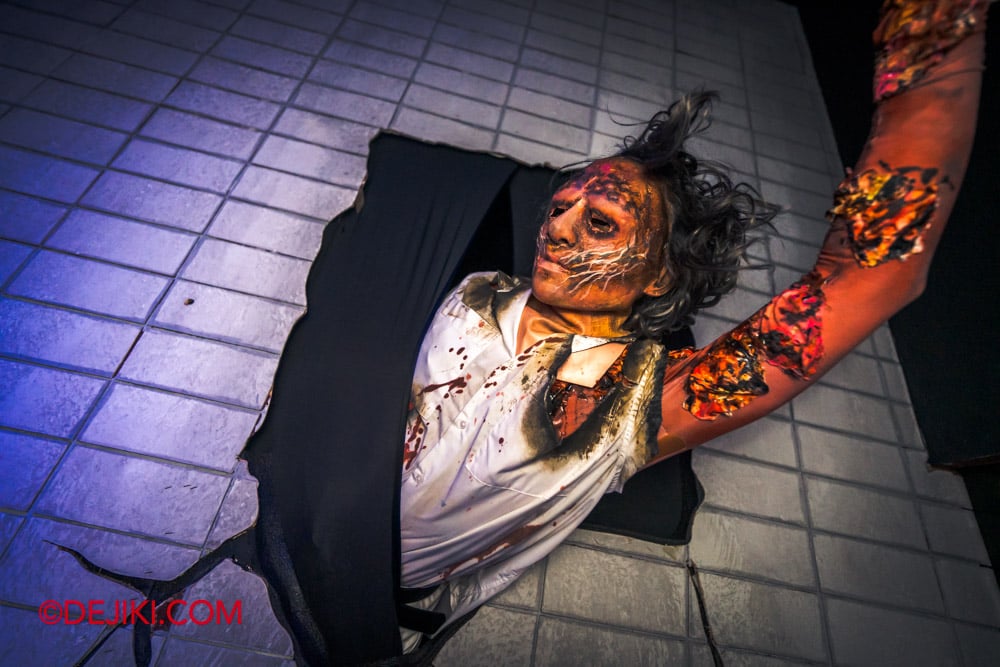 USS Halloween Horror Nights 13 Special Feature Haunted House Tour by Dejiki 2025 Stranger Things 18 Henry Creel