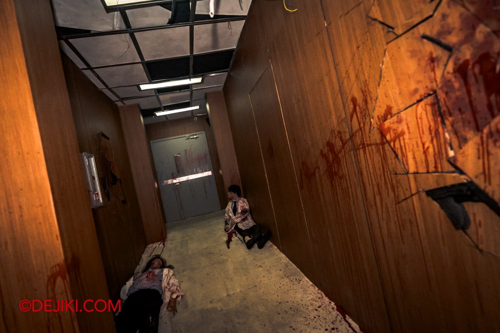 USS Halloween Horror Nights 13 Special Feature Haunted House Tour by Dejiki 2025 Stranger Things 9 Hawkins Lab Corridor