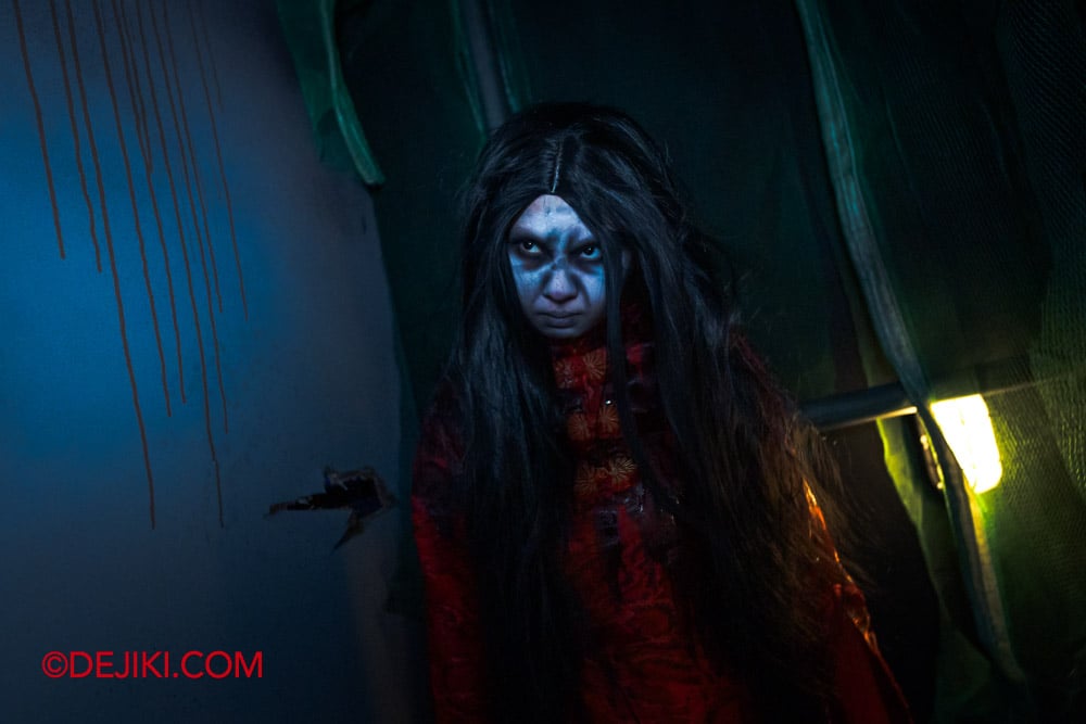 USS Halloween Horror Nights 13 Special Feature Haunted House Tour by Dejiki Singapore's Most Haunted Build to Horror 20 Water Ghost Shui Gui at Roof Water Tank