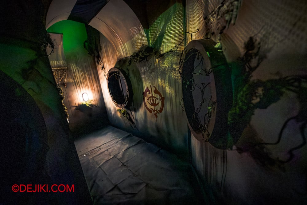USS Halloween Horror Nights 13 Special Feature Haunted House Tour by Dejiki Singapore's Most Haunted Build to Horror 25 Going Underground