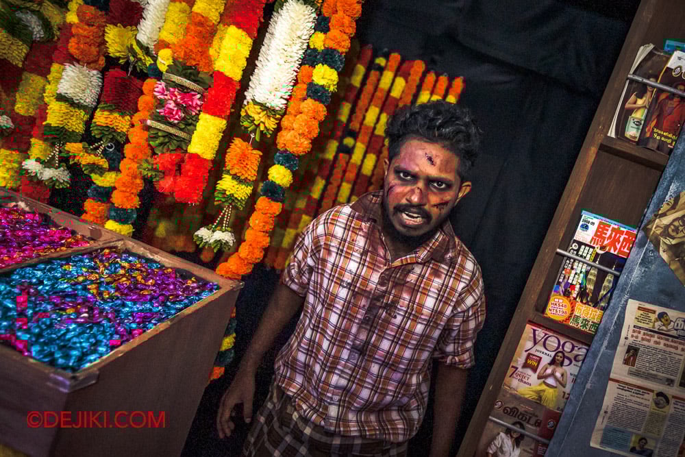 USS Halloween Horror Nights 13 Special Feature Haunted House Tour by Dejiki Singapore's Most Haunted Build to Horror 5 Kacang Puteh seller