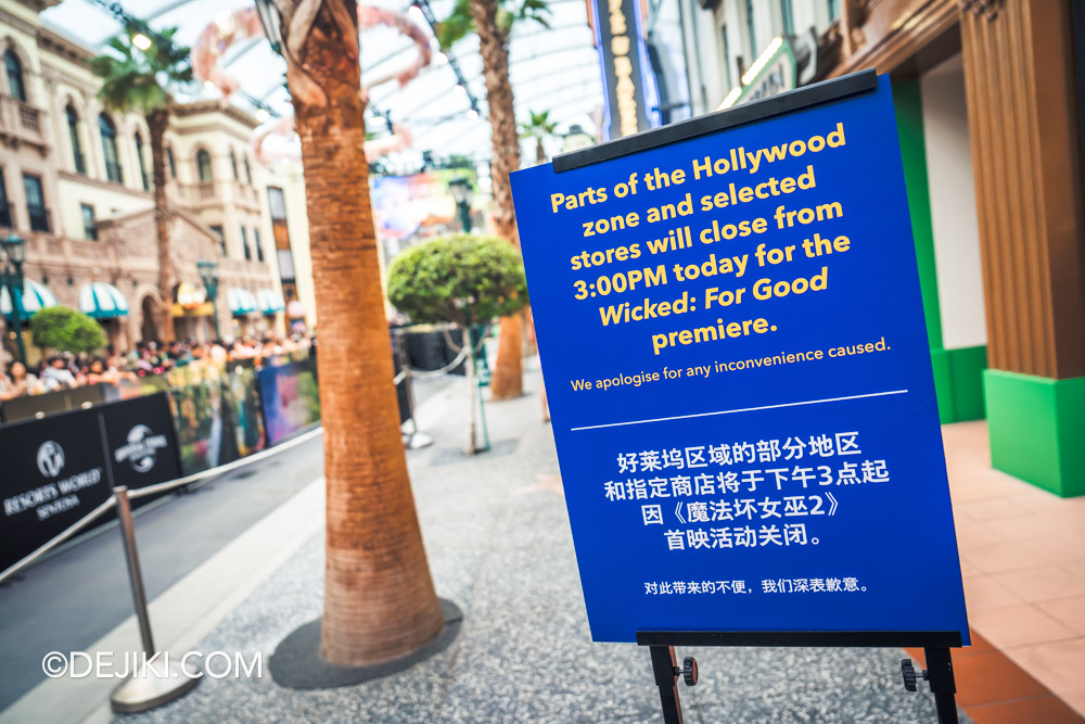 Wicked For Good Singapore Premiere at Universal Studios Singapore 2 Barricades inside the Park Wicked For Good Singapore Premiere at Universal Studios Singapore 2 Barricades inside the Park