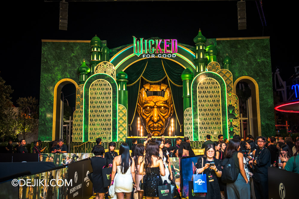 Wicked For Good Singapore Premiere at Universal Studios Singapore 28 Post Event at Emerald City Stage in Hollywood Plaza Wicked For Good Singapore Premiere at Universal Studios Singapore 28 Post Event at Emerald City Stage in Hollywood Plaza