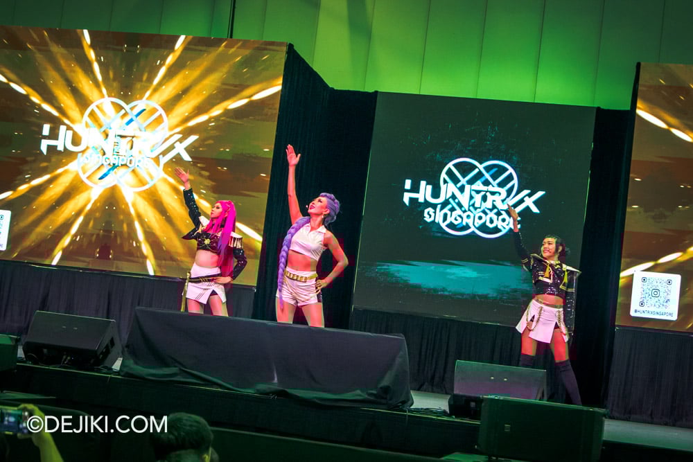 Singapore Comic Con 2025 - Show Floor - Stage Huntrix from K-Pop Demon Hunters Singapore Comic Con 2025 Show Floor Stage Huntrix from K Pop Demon Hunters