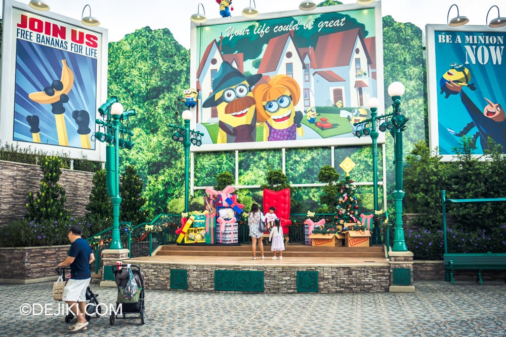 Universal Studios Singapore Park Update - A Universal Christmas - Festive Meet and Greet at Minion Land Universal Studios Singapore Park Update A Universal Christmas Festive Meet and Greet at Minion Land