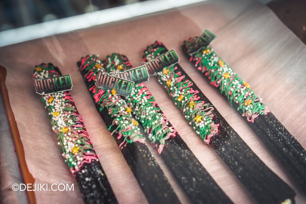 Universal Studios Singapore Wicked For Good Menu offerings - Fantastical Chocolate Churro at Star Snacks Universal Studios Singapore Wicked For Good Menu offerings Fantastical Chocolate Churro at Star Snacks