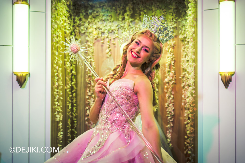Universal Studios Singapore Wicked For Good The Wardrobe of Wicked A Curated Costume Display exhibition - Glinda Meet and Greet closeup Universal Studios Singapore Wicked For Good The Wardrobe of Wicked A Curated Costume Display exhibition Glinda Meet and Greet closeup