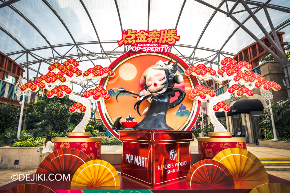 Resorts World Sentosa RWS Gallop into POP-SPERITY The Golden Gallop POP MART Installation - SKULLPANDA Resorts World Sentosa RWS Gallop into POP SPERITY The Golden Gallop POP MART Installation SKULLPANDA