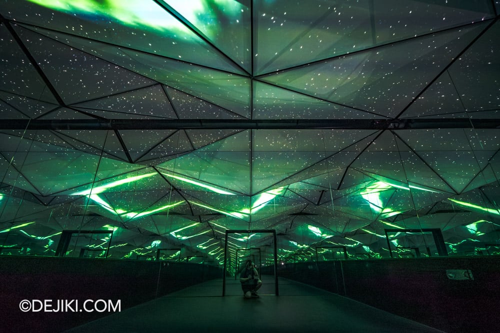 Mandai Singapore Exploria attraction - 3 Extreme Frontiers Arctic Room interior auroras Mandai Singapore Exploria attraction 3 Extreme Frontiers Arctic Room interior auroras