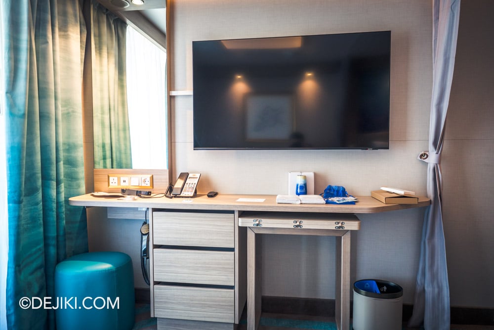 Disney Adventure Maiden Voyage Experience Trip Report and Review Stateroom 13327 Deluxe Garden View with Verandah Vanity Disney Adventure Maiden Voyage Experience Trip Report and Review Stateroom 13327 Deluxe Garden View with Verandah Vanity