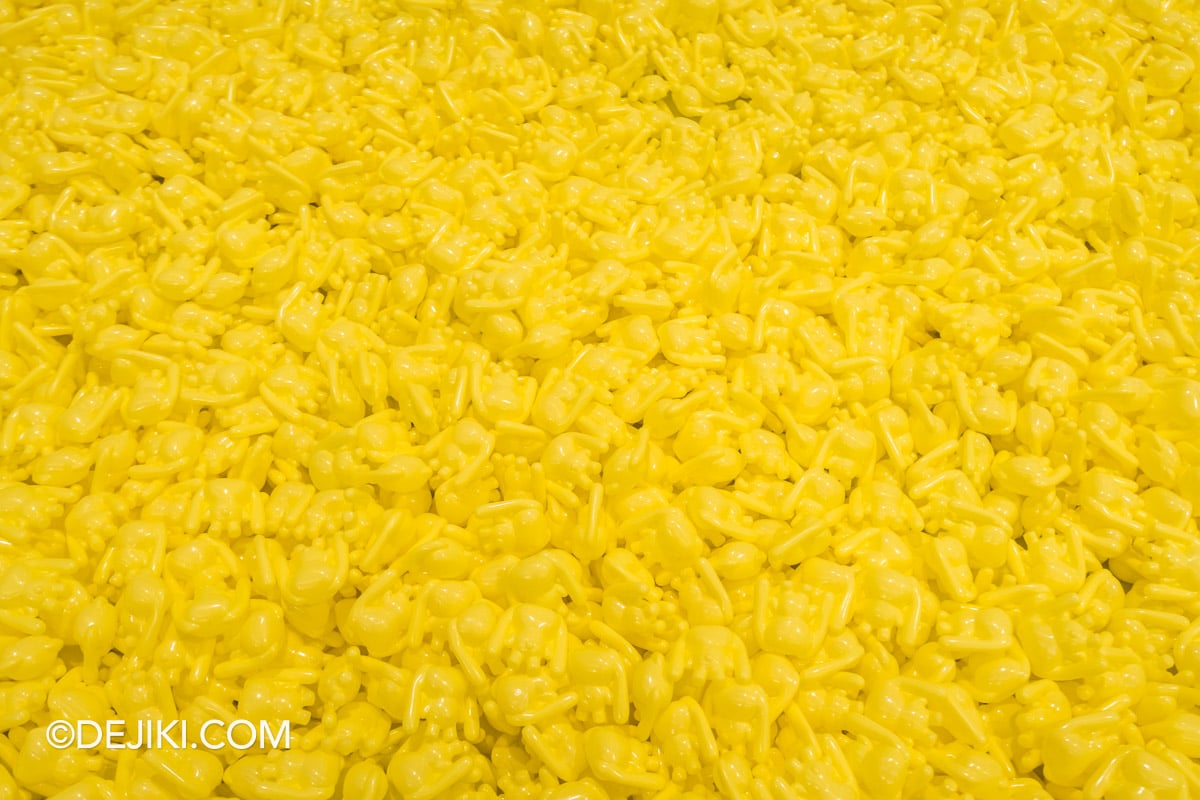 Cj Hendry juju world at IMBA Theatre Singapore - yellow ballpit Cj Hendry juju world at IMBA Theatre Singapore yellow ballpit