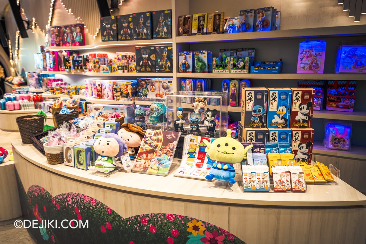 Gardens by the Bay 2026 Disney Garden of Wonder - Shop Disney Merch 3 Gardens by the Bay 2026 Disney Garden of Wonder Shop Disney Merch 3