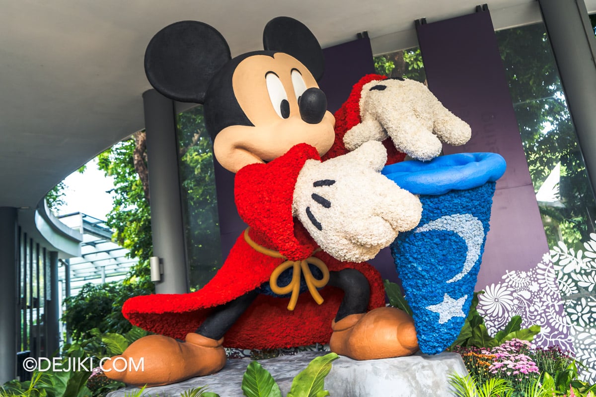 Gardens by the Bay 2026 Disney Garden of Wonder - The Sorcerers Apprentice Mickey Mouse closeup Gardens by the Bay 2026 Disney Garden of Wonder The Sorcerers Apprentice Mickey Mouse closeup