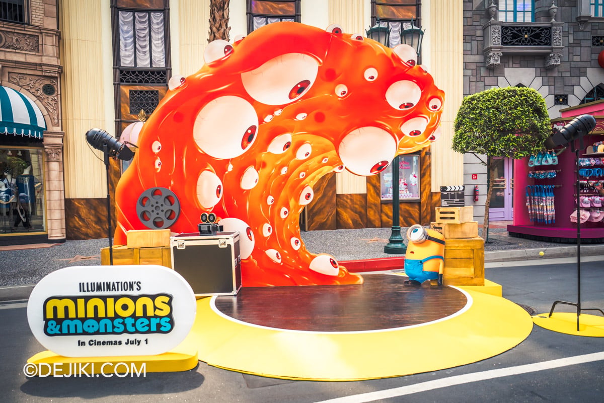 Universal Studios Singapore 2026 Minions and Monsters Summer event - Hollywood zone photo ops hot set Irene Blob with Eyes Universal Studios Singapore 2026 Minions and Monsters Summer event Hollywood zone photo ops hot set Irene Blob with Eyes