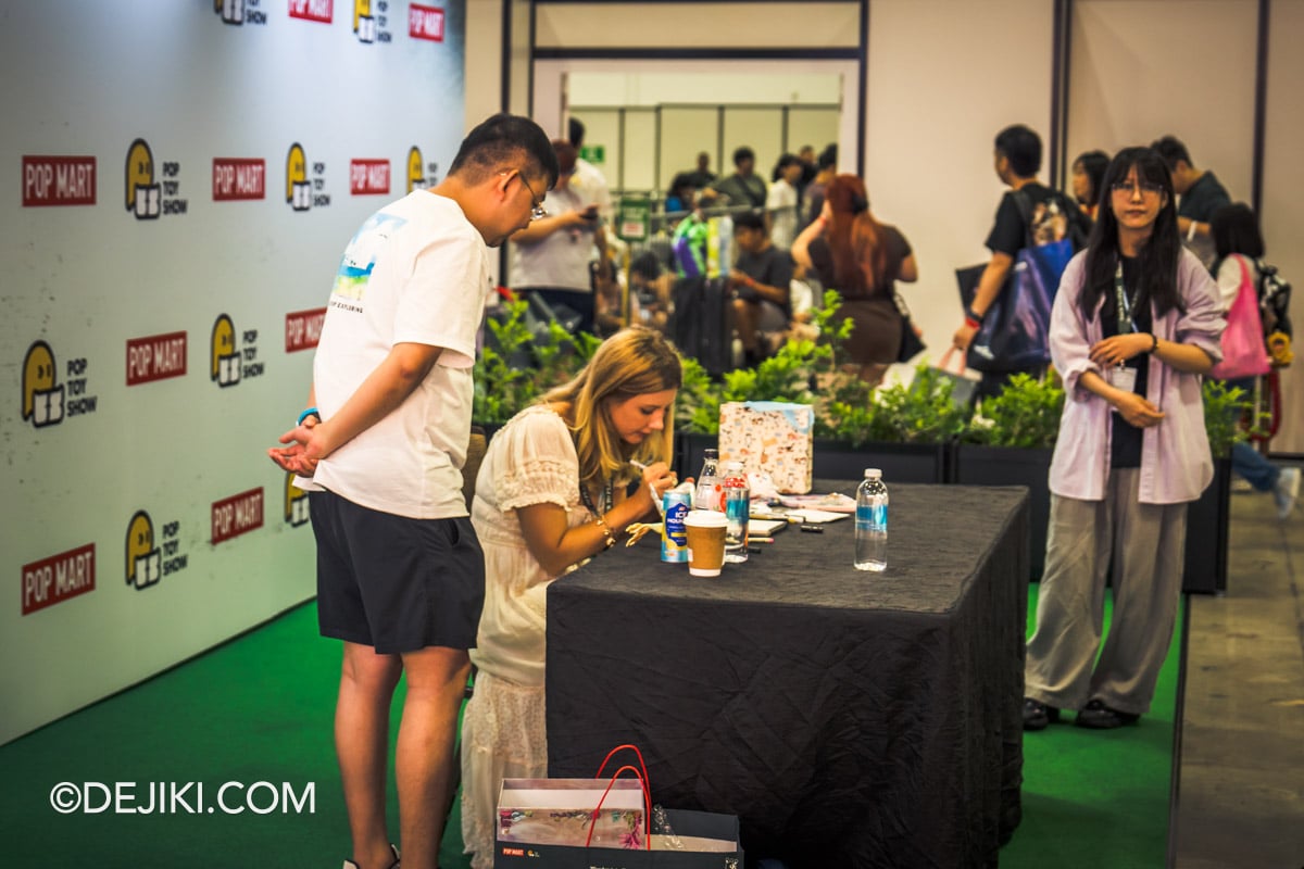 POP TOY SHOW 2026 Singapore 02 Hall of Fame Libby Frame Signing