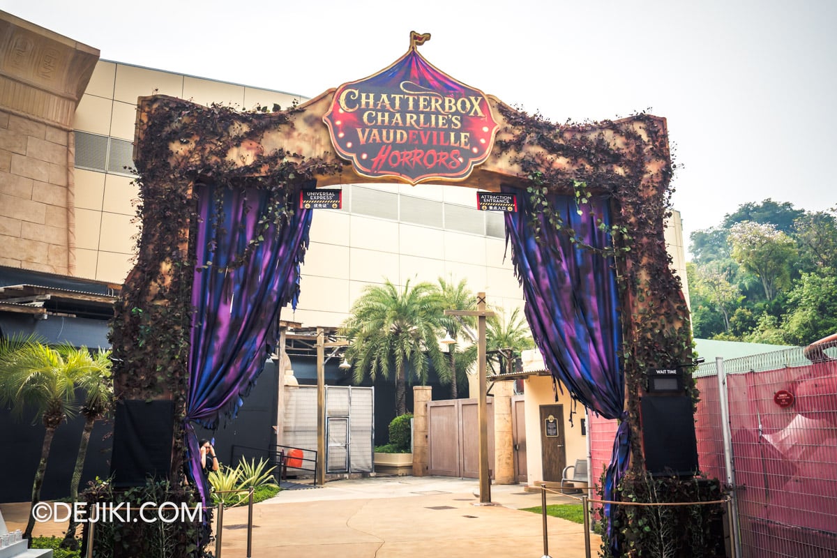 USS Halloween Horror Nights 14 Before Dark 2 - Chatterbox Charlies Vaudeville Horrors queue entrance gateway USS Halloween Horror Nights 14 Before Dark 2 Chatterbox Charlies Vaudeville Horrors queue entrance gateway