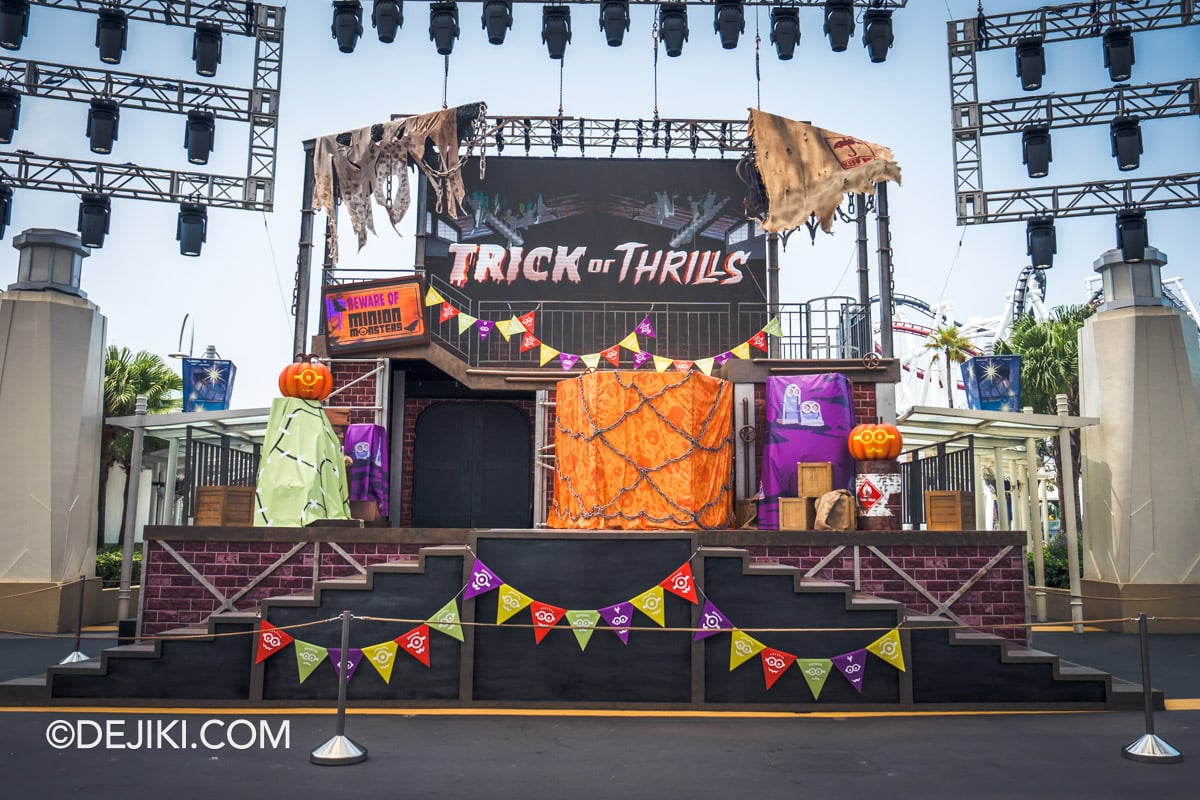 USS Halloween Horror Nights 14 Before Dark Feature 2026 Scaremony show stage in the day