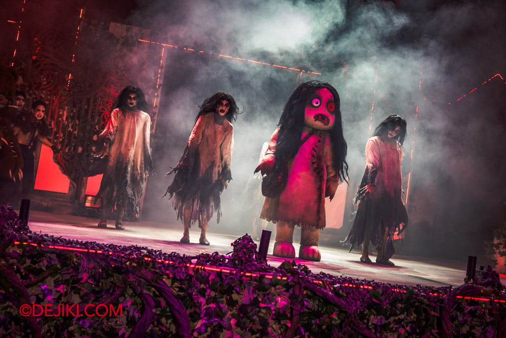 USS Halloween Horror Nights 14 - HHN14 Live Shows The Raveyard Nail The Beat 4 Ponti-Ana and Fatimah Rockers USS Halloween Horror Nights 14 HHN14 Live Shows The Raveyard Nail The Beat 4 Ponti Ana and Fatimah Rockers