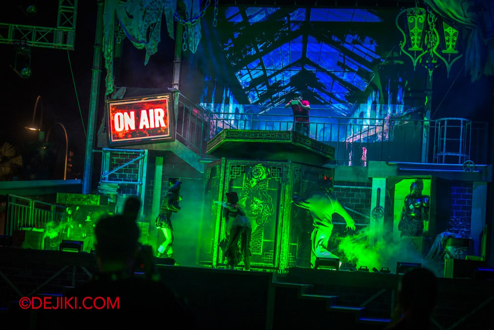 USS Halloween Horror Nights 14 - HHN14 Opening Scaremony 1 USS Halloween Horror Nights 14 HHN14 Opening Scaremony 1