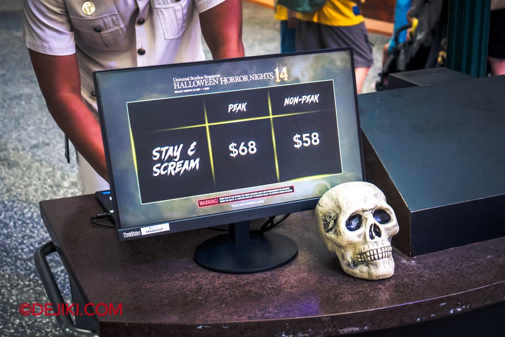 USS Halloween Horror Nights 14 - HHN14 Stay and Scream Sale Counter USS Halloween Horror Nights 14 HHN14 Stay and Scream Sale Counter