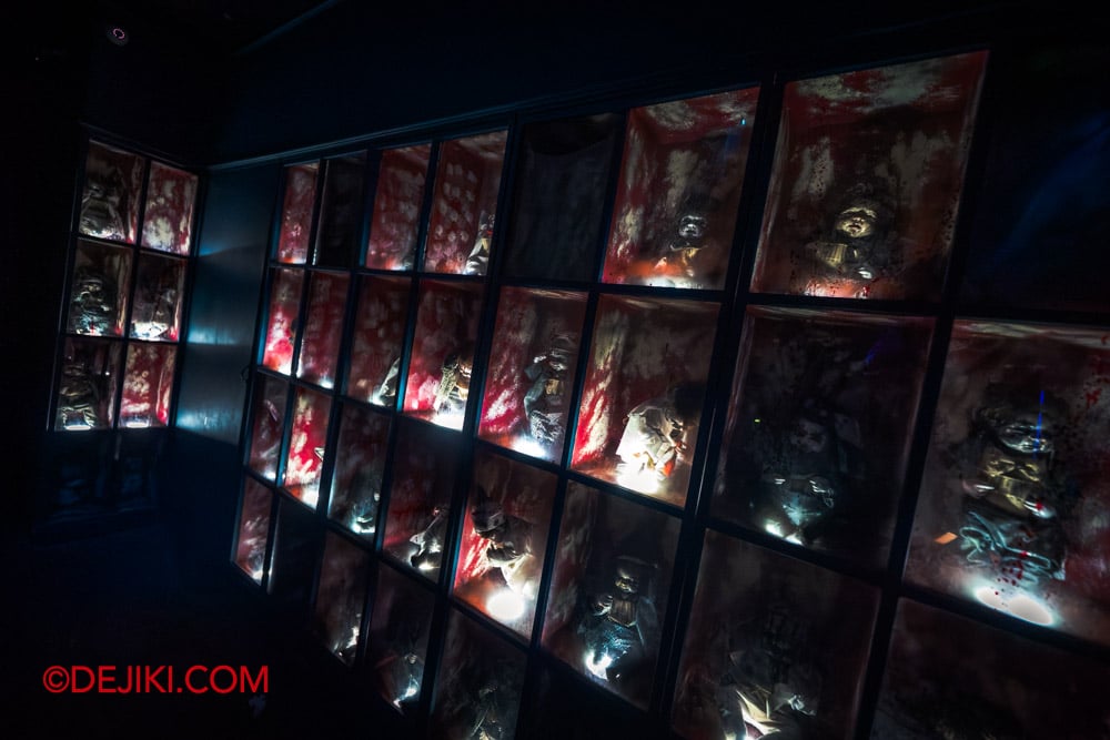 USS Halloween Horror Nights 14 - HHN14 haunted house Chatterbox Charlie Vaudeville Horrors Doll collection USS Halloween Horror Nights 14 HHN14 haunted house Chatterbox Charlie Vaudeville Horrors Doll collection