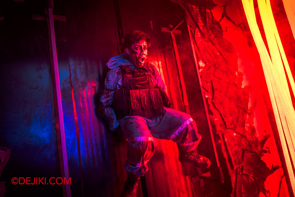 USS Halloween Horror Nights 14 - HHN14 haunted house Made in Hell XL Robotics 7 Big Brother Hong Drained Lifeforce USS Halloween Horror Nights 14 HHN14 haunted house Made in Hell XL Robotics 7 Big Brother Hong Drained Lifeforce