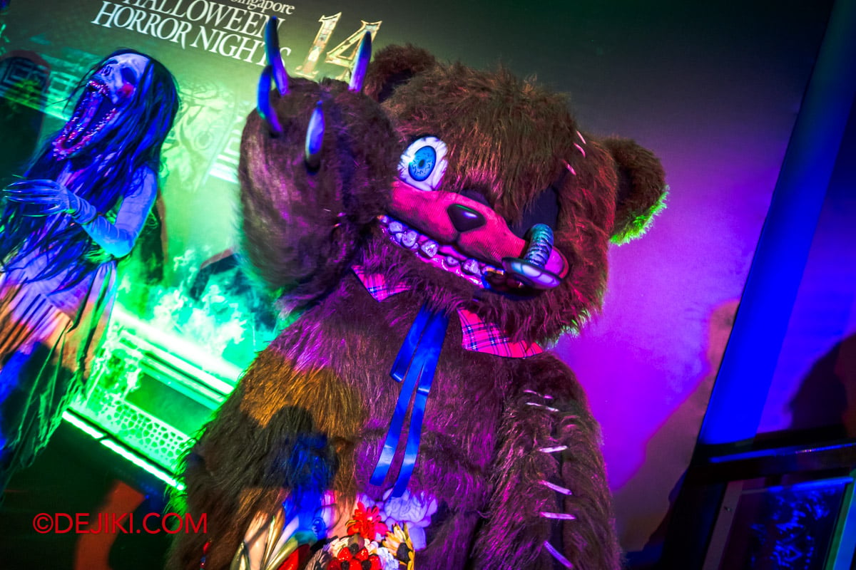 USS Halloween Horror Nights 14 Showcase - 7 Hamikuma closeup USS Halloween Horror Nights 14 Showcase 7 Hamikuma closeup