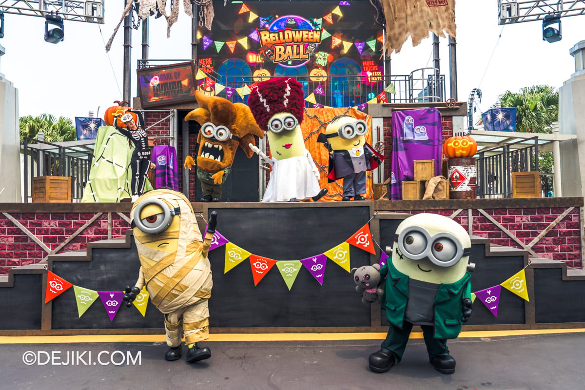 Universal Studios Singapore Day Halloween Trick or Thrills 2026 Belloween Ball Finale Group Photo Op