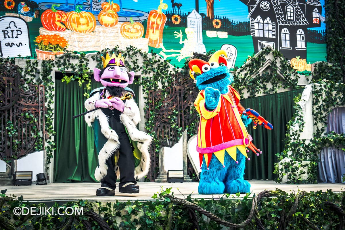 Universal Studios Singapore Day Halloween Trick or Thrills 2026 New York The Raveyard Daytime Sesame Street Halloween Edition The Count and Cookie Monster closeup