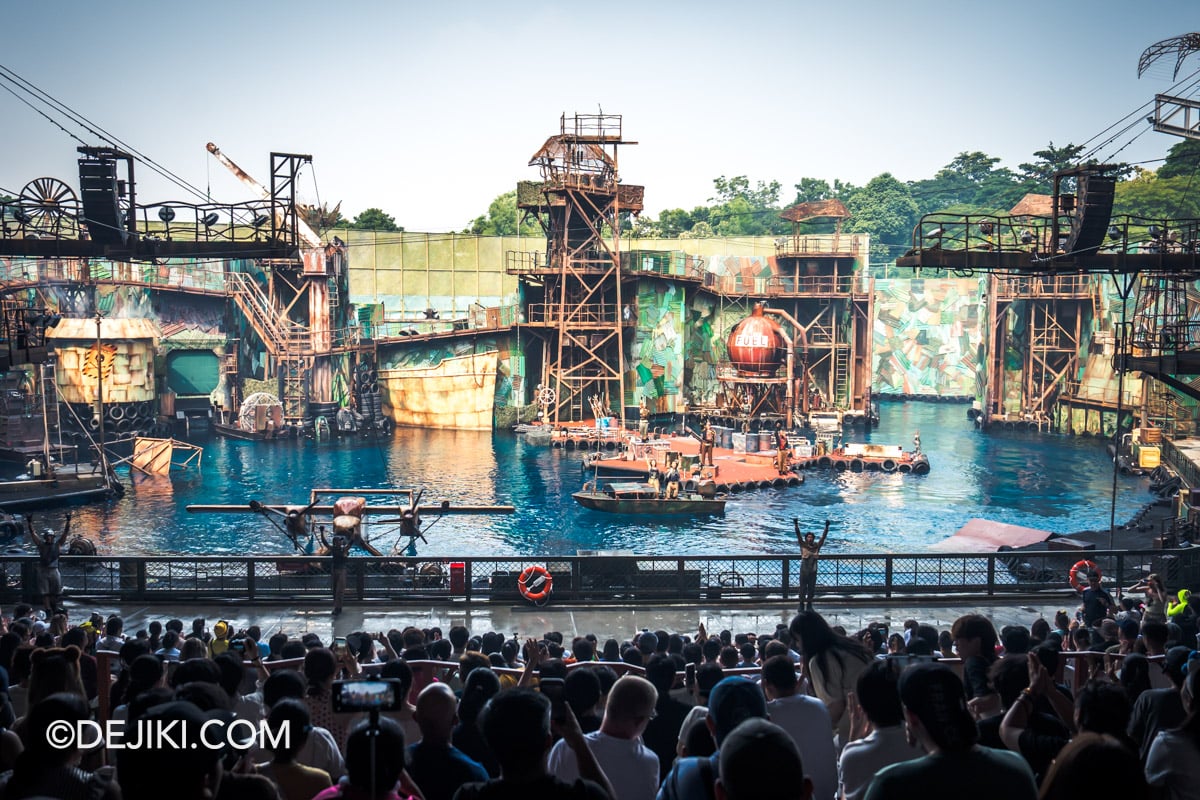 Universal Studios Singapore Day Halloween Trick or Thrills 2026 Waterworld reopens at USS on 1 Sept 2026 show highlights curtain call with full stage