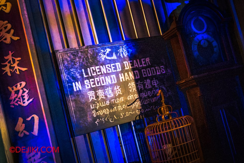 USS HHN14 Haunted House Karang Guni Cursed Collection Tour by Dejiki 04 shop signboard licensed dealer USS HHN14 Haunted House Karang Guni Cursed Collection Tour by Dejiki 04 shop signboard licensed dealer