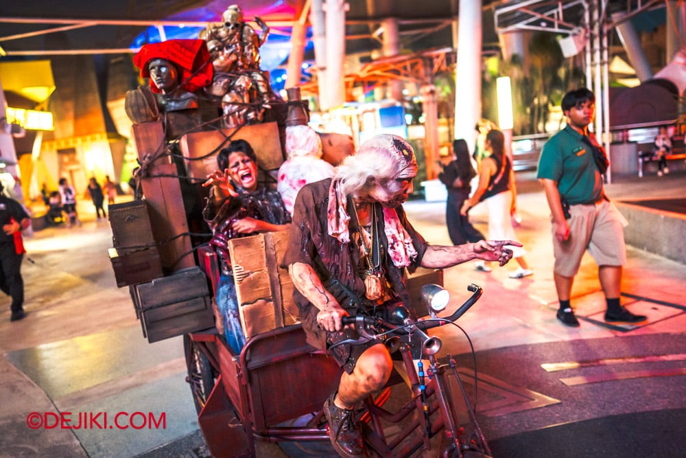 USS HHN14 Haunted House Karang Guni Cursed Collection Tour by Dejiki loose karang guni roaming on his trishaw USS HHN14 Haunted House Karang Guni Cursed Collection Tour by Dejiki loose karang guni roaming on his trishaw