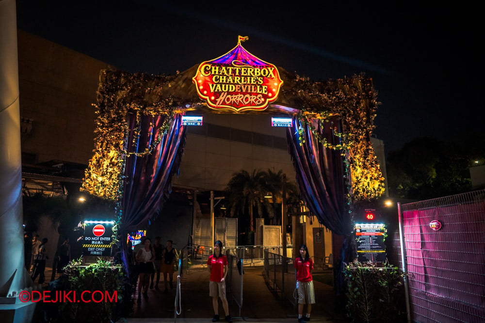 USS HHN14 Haunted House Tour by Dejiki Chatterbox Charlie's Vaudeville Horrors 01 entrance arch gateway USS HHN14 Haunted House Tour by Dejiki Chatterbox Charlies Vaudeville Horrors 01 entrance arch gateway