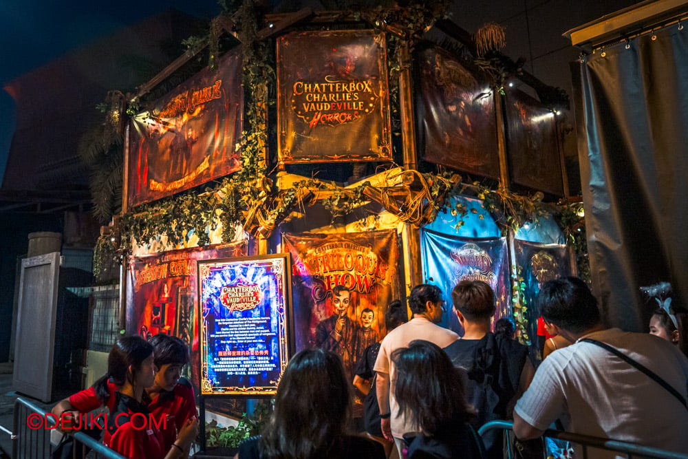 USS HHN14 Haunted House Tour by Dejiki Chatterbox Charlies Vaudeville Horrors ov queue at circus tent entrance