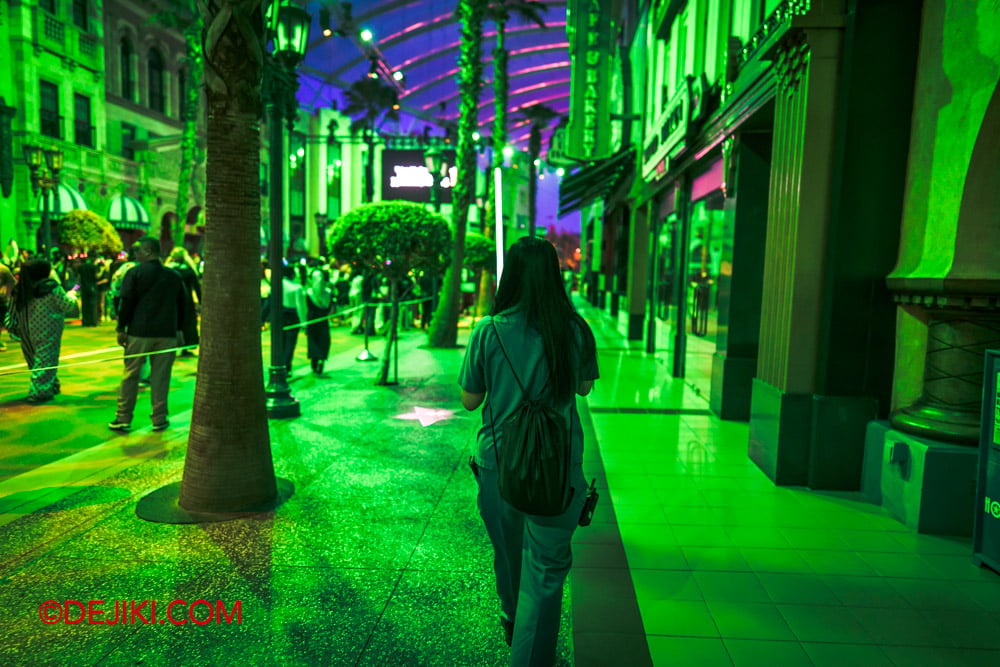Universal Studios Singapore Halloween Horror Nights 14 USS HHN14 RIP Tour - Dedicated Path to Scaremony VIP Priority Viewing Area Universal Studios Singapore Halloween Horror Nights 14 USS HHN14 RIP Tour Dedicated Path to Scaremony VIP Priority Viewing Area