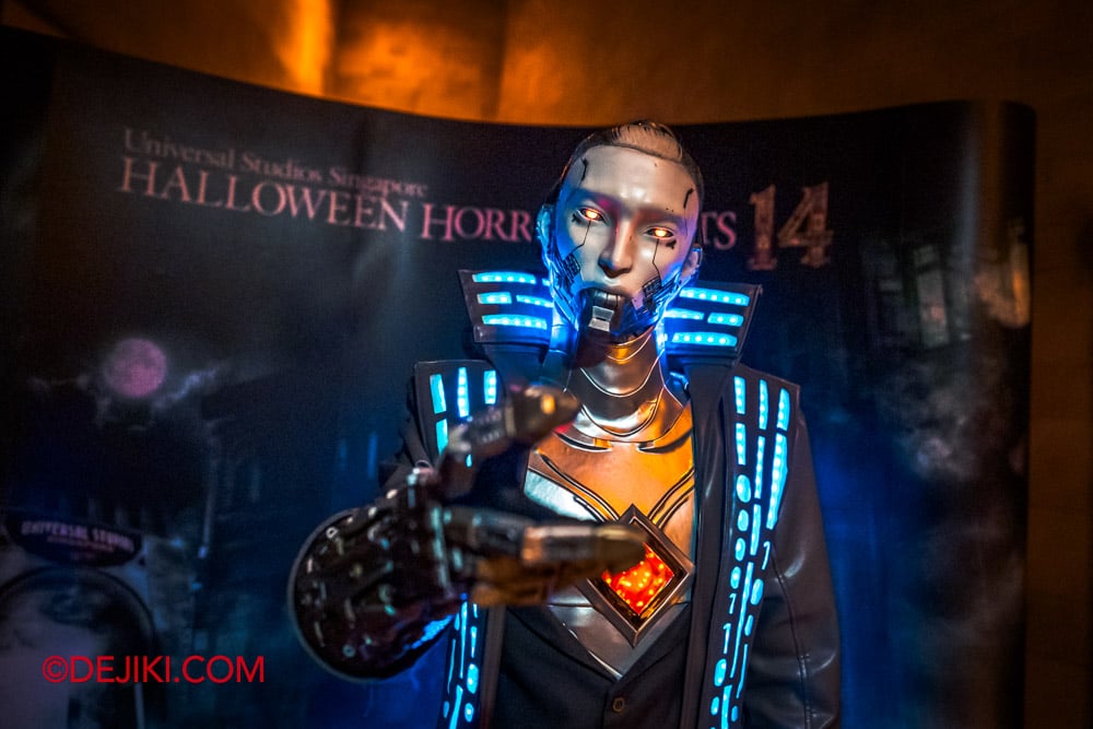 Universal Studios Singapore Halloween Horror Nights 14 USS HHN14 RIP Tour - Private Meet and Greet with the CEO of XL Robotics 3 Universal Studios Singapore Halloween Horror Nights 14 USS HHN14 RIP Tour Private Meet and Greet with the CEO of XL Robotics 3